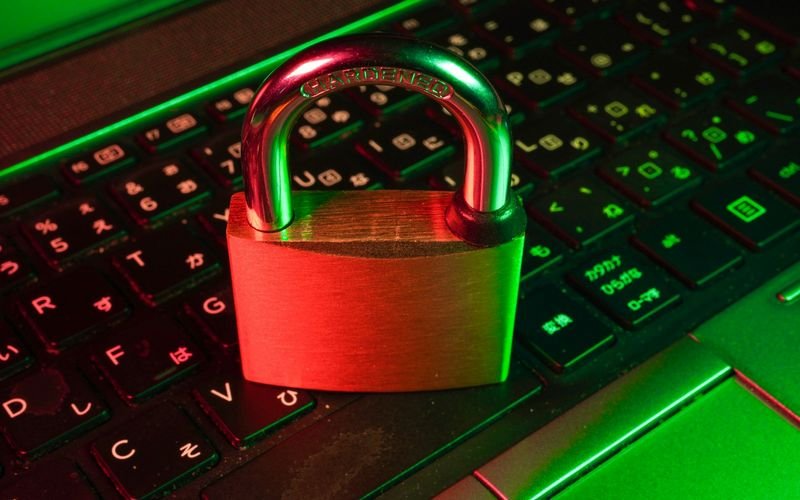 Datenschutz bei KI: Was du in den Prompt schreiben darfst